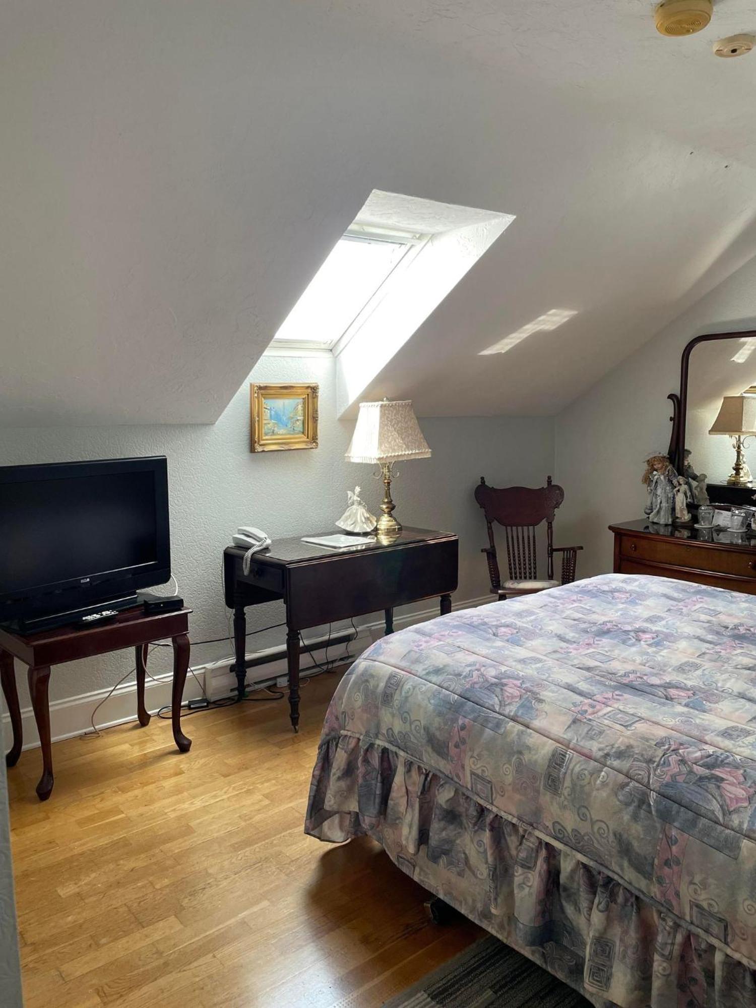 Marshlands Inn Sackville Room photo