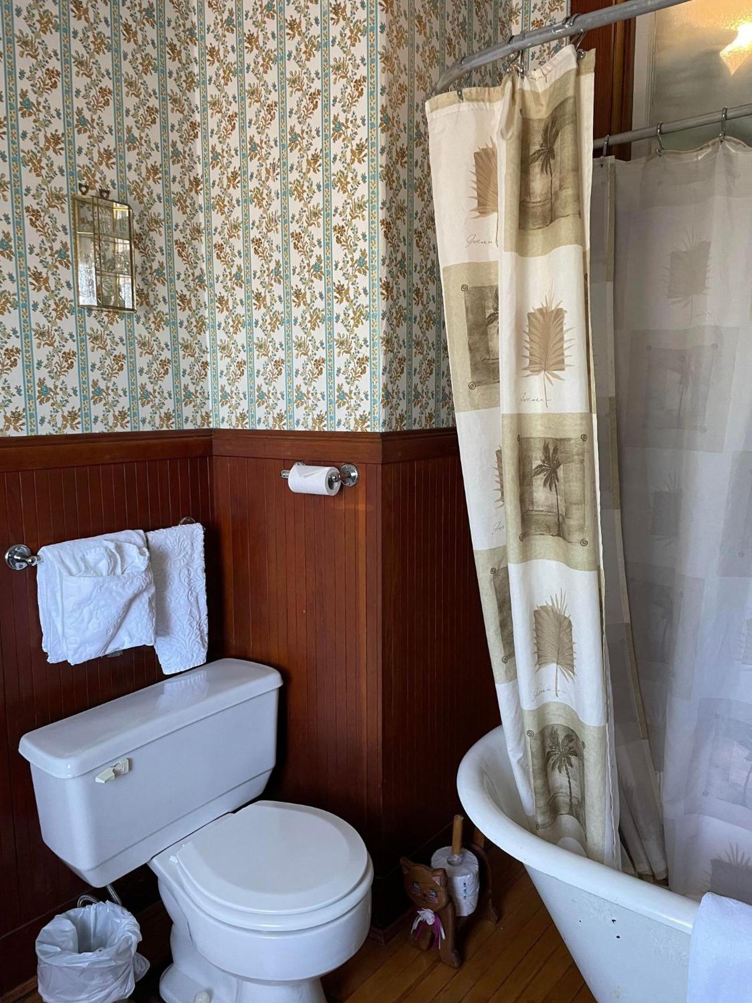 Marshlands Inn Sackville Room photo