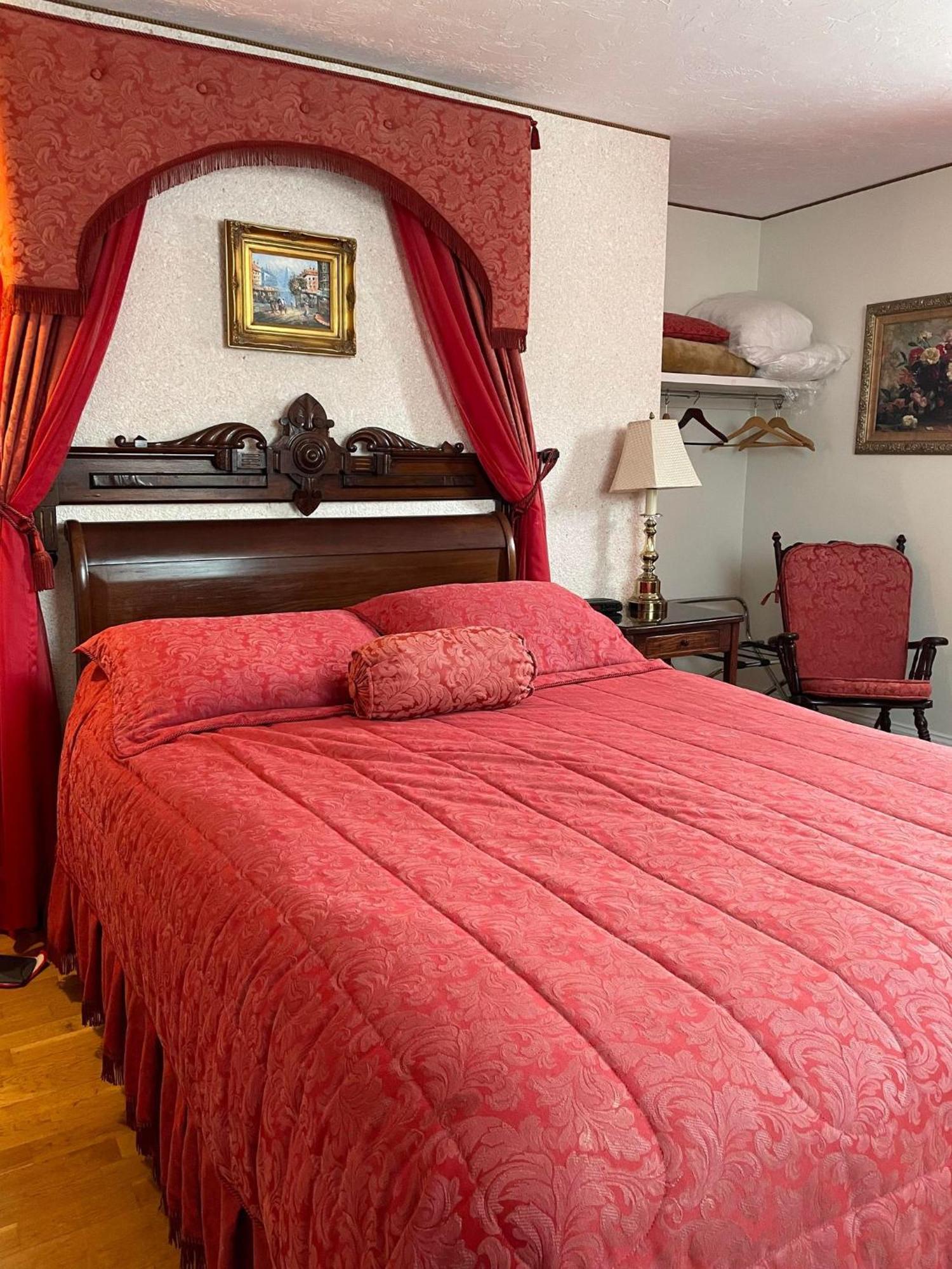 Marshlands Inn Sackville Room photo